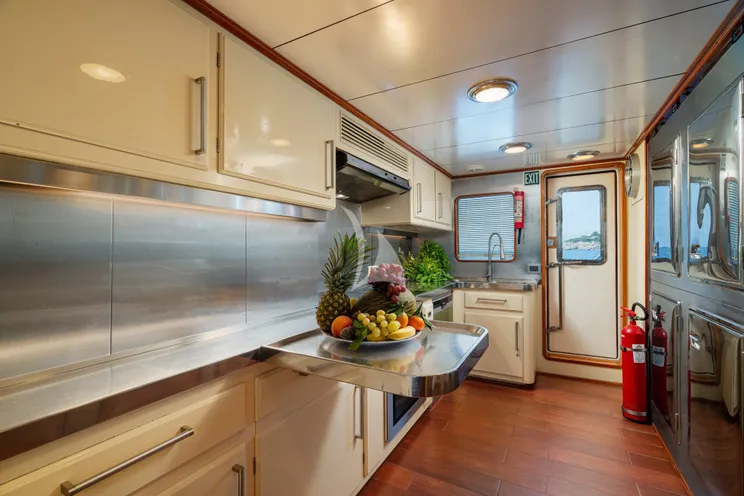 Charter Yacht NIGHTFLOWER - Codecasa 35 - 5 Cabins - Naples - Capri - Positano - Amalfi Coast - Italy