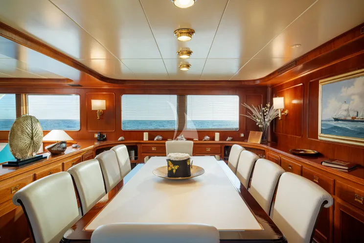 Charter Yacht NIGHTFLOWER - Codecasa 35 - 5 Cabins - Naples - Capri - Positano - Amalfi Coast - Italy