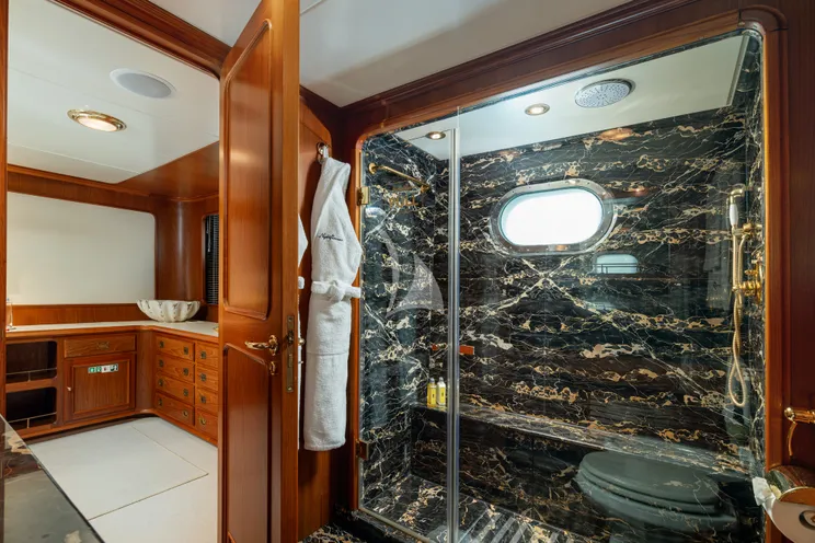 Charter Yacht NIGHTFLOWER - Codecasa 35 - 5 Cabins - Naples - Capri - Positano - Amalfi Coast - Italy