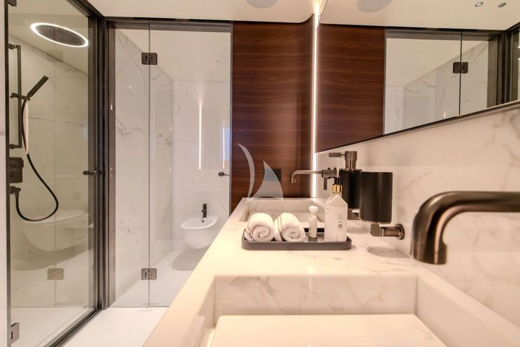 Charter Yacht NIGHT FURY II - Columbus Atlantique 43m - 5 Cabins - Cannes - Nice - St Tropez - French Riviera - Monaco