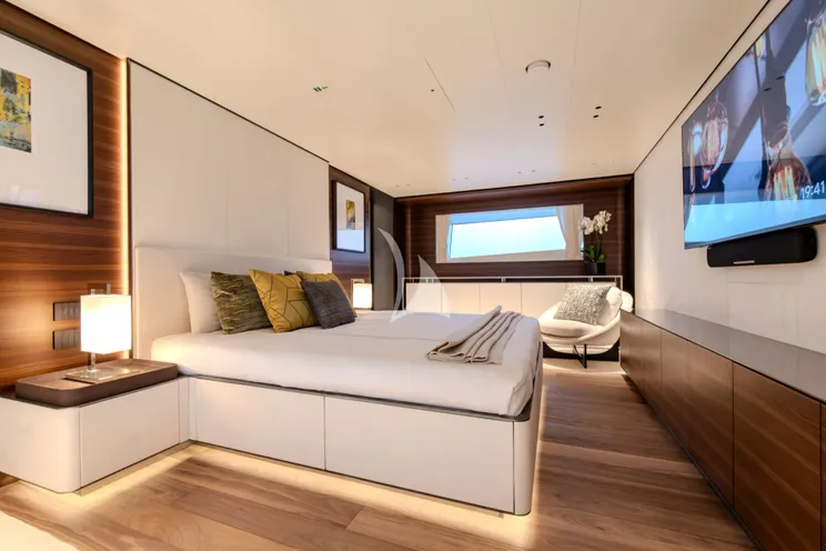 Charter Yacht NIGHT FURY II - Columbus Atlantique 43m - 5 Cabins - Cannes - Nice - St Tropez - French Riviera - Monaco