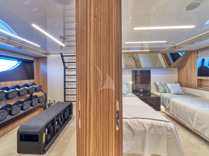 NIKITA Riva Corsaro 100 - gym NIKITA Riva Corsaro 100 - gym