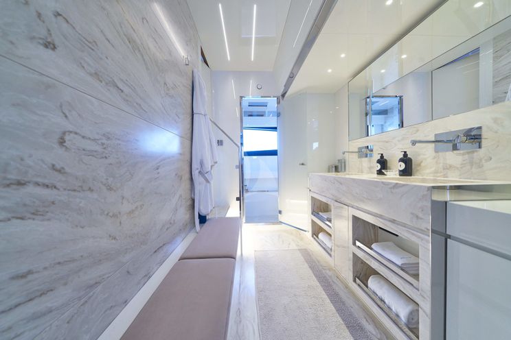 Charter Yacht NIKITA - Riva Corsaro 100 - 4 Cabins - Split - Hvar - Dubrovnik - Croatia