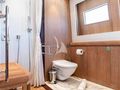 NINO Cantieri Akhir 41 - double cabin bathroom NINO Cantieri Akhir 41 - double cabin bathroom