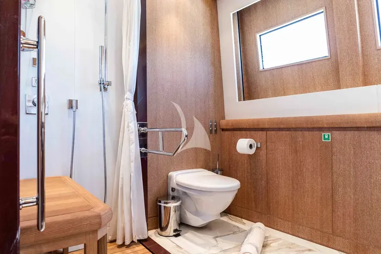 Charter Yacht NINO - Cantieri di Pisa Akhir 41 - 5 Cabins - Athens - Mykonos - Paros - Cyclades - Greece