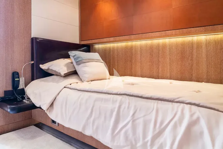 Charter Yacht NINO - Cantieri di Pisa Akhir 41 - 5 Cabins - Athens - Mykonos - Paros - Cyclades - Greece