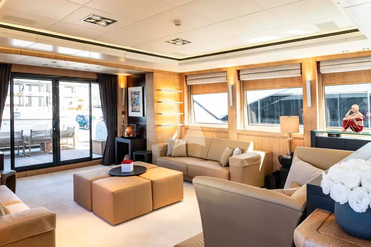 Charter Yacht NINO - Cantieri di Pisa Akhir 41 - 5 Cabins - Athens - Mykonos - Paros - Cyclades - Greece