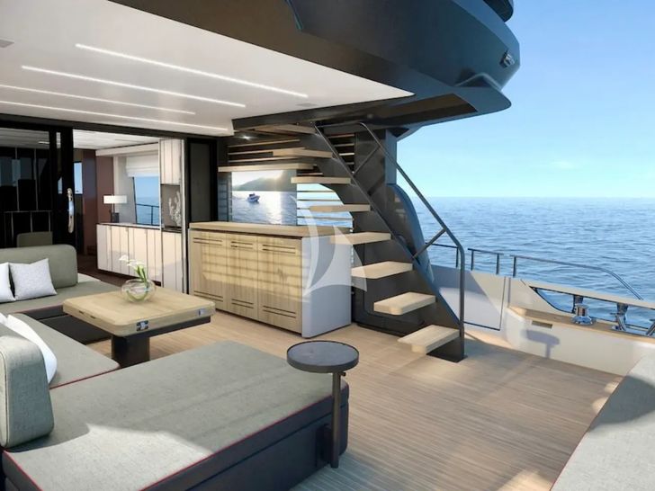 NIRVANA Cranchi Sessantasette 67 - aft deck NIRVANA Cranchi Sessantasette 67 - aft deck