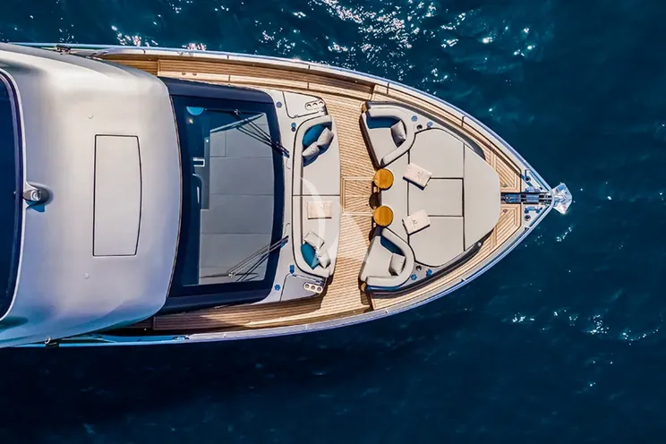 Charter Yacht NIRVANA - Cranchi Sessantasette 67 - 3 Cabins - Cannes - St Tropez - Nice - French Riviera