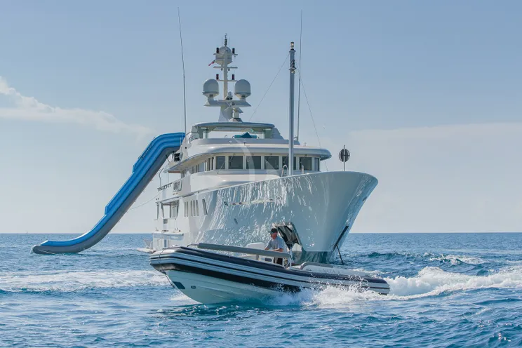 Charter Yacht NITA K II - Amels 52 - 5 Cabins - Nassau - Tortola- St Thomas - Naples