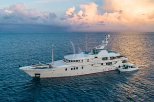 NITA K II - Amels 52 - 5 Cabins - Nassau - Tortola- St Thomas - Naples NITA K II - Amels 52 - 5 Cabins - Nassau - Tortola- St Thomas - Naples