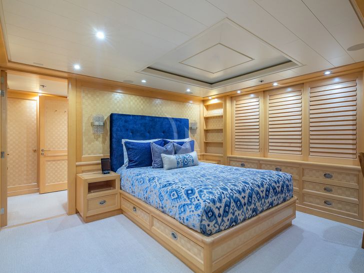 NITA K II Amels 52 Queen Double NITA K II Amels 52 Queen Double