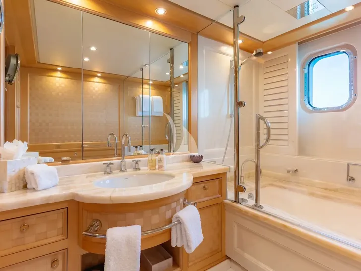 NITA K II Amels 52m - VIP cabin 1 bathroom NITA K II Amels 52m - VIP cabin 1 bathroom