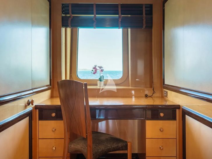 NITA K II Amels 52m - master cabin vanity NITA K II Amels 52m - master cabin vanity