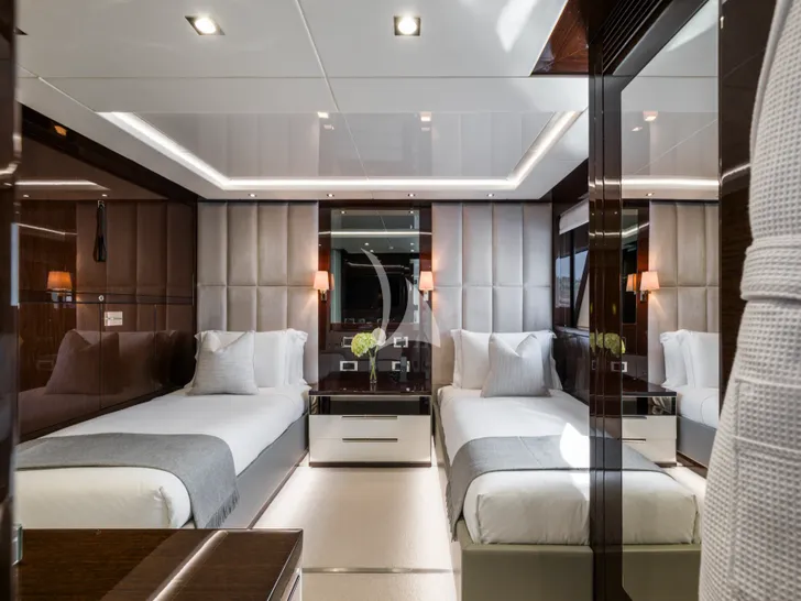 NOAH Sunseeker 131 - twin cabin NOAH Sunseeker 131 - twin cabin