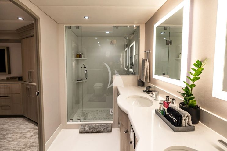 Charter Yacht NO BAD IDEAS - Trinity 150 - 6 Cabins - Nassau - Exumas - Bahamas