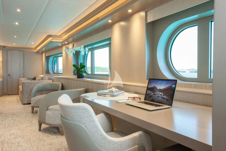 Charter Yacht NO BAD IDEAS - Trinity 150 - 6 Cabins - Nassau - Exumas - Bahamas