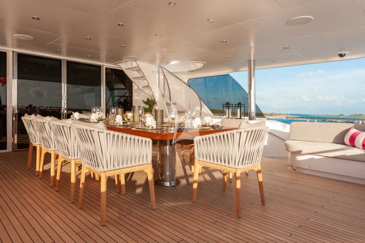 Charter Yacht NO BAD IDEAS - Trinity 150 - 6 Cabins - Nassau - Exumas - Bahamas