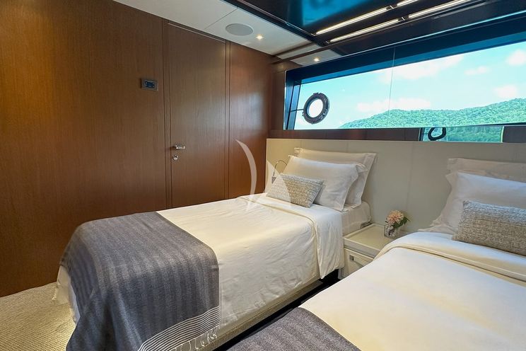 Charter Yacht NOI - Riva Argo 90 - 4 Cabins - Leewards - Windwards - Grenadines - Caribbean