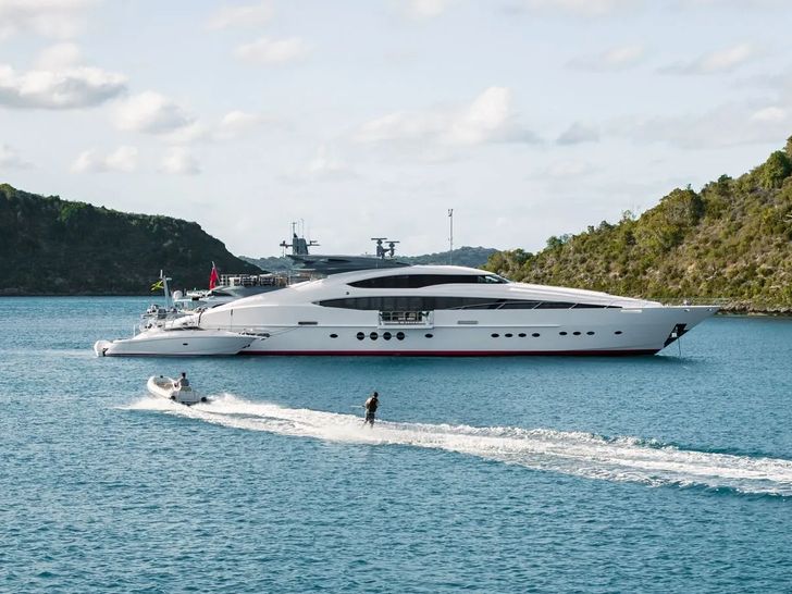 NORMA JEAN Palmer Johnson NORMA JEAN Palmer Johnson