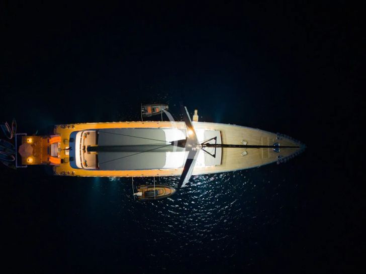 NORTH WIND Sokmen Kardesler 44m - at night NORTH WIND Sokmen Kardesler 44m - at night