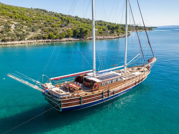 GULET NOSTRA VITA Custom 32m - anchored GULET NOSTRA VITA Custom 32m - anchored