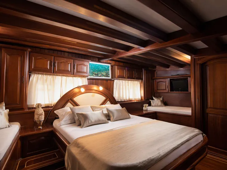 GULET NOSTRA VITA Custom 32m - master cabin GULET NOSTRA VITA Custom 32m - master cabin