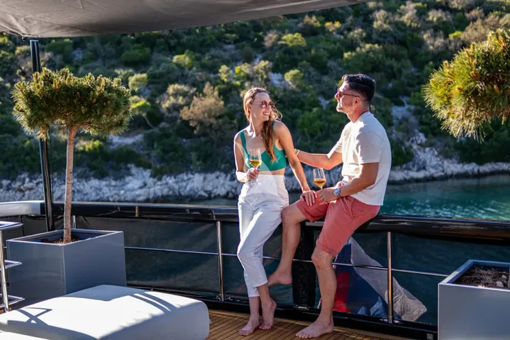 Charter Yacht NO STRESS 888 - Riva Corsaro 100 - 5 Cabins - Baska Voda - Split - Dubrovnik - Hvar - Croatia