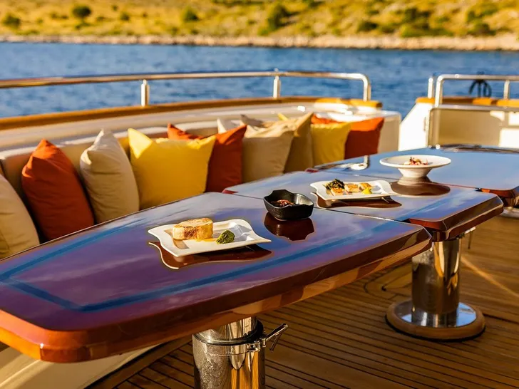 NOVELA CBI Navi Custom 30m - aft deck seating and dining area NOVELA CBI Navi Custom 30m - aft deck seating and dining area