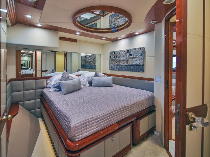 NOVELA CBI Navi Custom 30m - twin cabin 1 converted to double NOVELA CBI Navi Custom 30m - twin cabin 1 converted to double