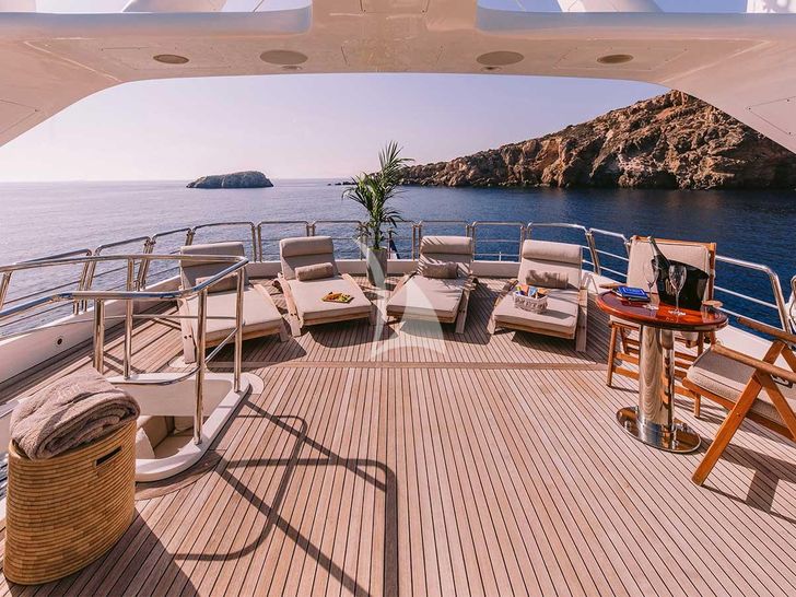 OAK Benetti Classic 115 - sundeck OAK Benetti Classic 115 - sundeck