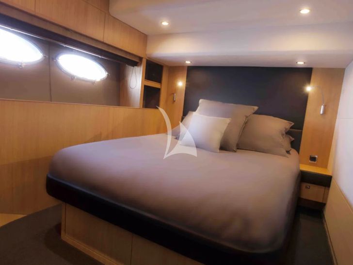 OBSESSIO Princess 72 - double cabin OBSESSIO Princess 72 - double cabin