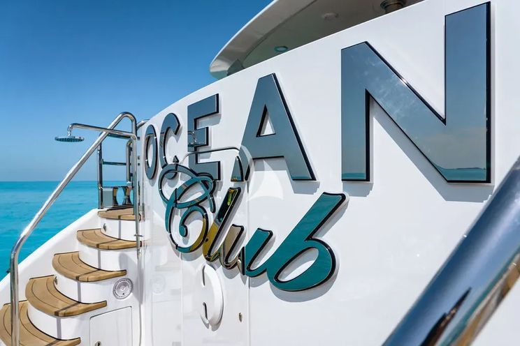 Charter Yacht OCEAN CLUB - Trinity Yachts 164 - 5 Cabins - Newport - Nantucket - Martha's Vineyard - New England - USA