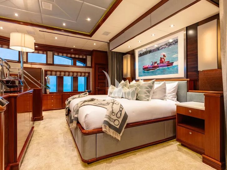 OCEAN CLUB Trinity Yachts 164 - master cabin OCEAN CLUB Trinity Yachts 164 - master cabin