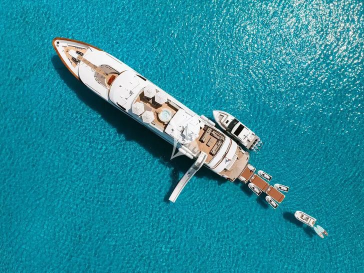 OCEAN CLUB Trinity Yachts 164 - top aerial shot OCEAN CLUB Trinity Yachts 164 - top aerial shot