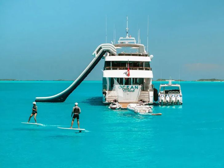OCEAN CLUB Trinity Yachts 164 - water activities OCEAN CLUB Trinity Yachts 164 - water activities
