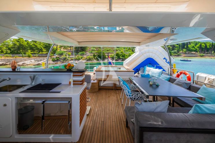 Charter Yacht OCEAN DRIVE - Benetti Delfino 92 - 5 Cabins - Split - Dubrovnik - Hvar - Croatia