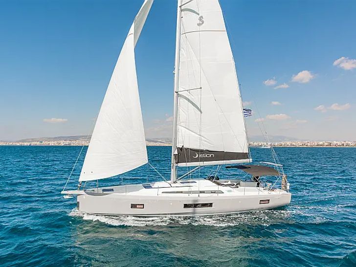 Oceanis 51.1 - sailing profile Oceanis 51.1 - sailing profile