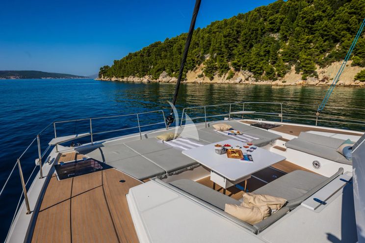 Charter Yacht OCEAN LOUNGE - Bali 5.4 - 5 Cabins - Athens - Mykonos - Paros - Cyclades - Greece