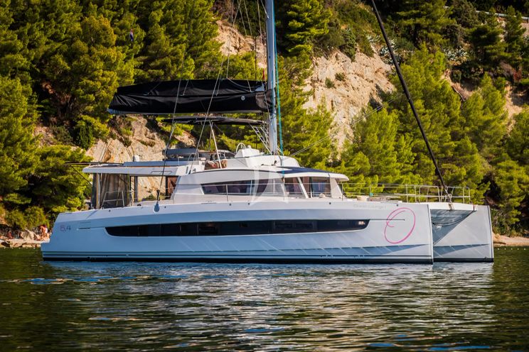 Charter Yacht OCEAN LOUNGE - Bali 5.4 - 5 Cabins - Athens - Mykonos - Paros - Cyclades - Greece