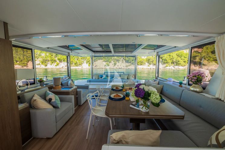Charter Yacht OCEAN LOUNGE - Bali 5.4 - 5 Cabins - Athens - Mykonos - Paros - Cyclades - Greece