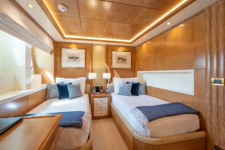 Charter Yacht OCEANOS - Mondomarine 49m - 7 Cabins - Cannes - Monaco - Capri - Amalfi