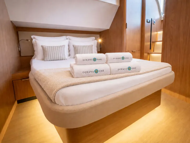 OCEANS ONE Bali 5.8 - aft cabin OCEANS ONE Bali 5.8 - aft cabin