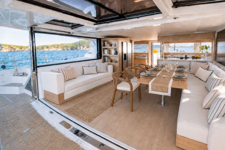 Charter Yacht OCEANS ONE - Bali 5.8 - 4 Cabins - Tortola - Virgin Gorda - Anegada - BVI - Caribbean