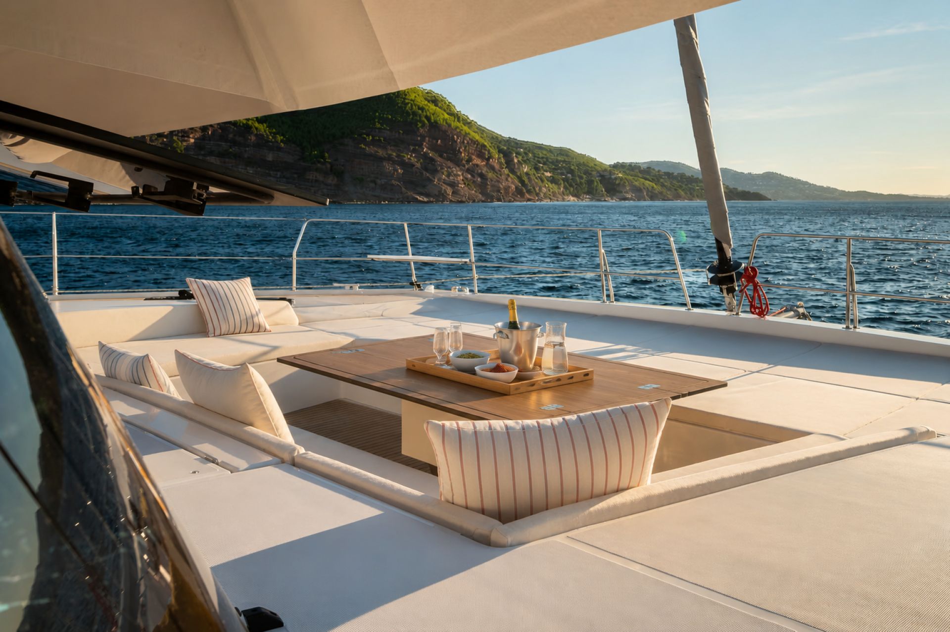 Charter Yacht OCEANS ONE - Bali 5.8 - 4 Cabins - Tortola - Virgin Gorda - Anegada - BVI - Caribbean
