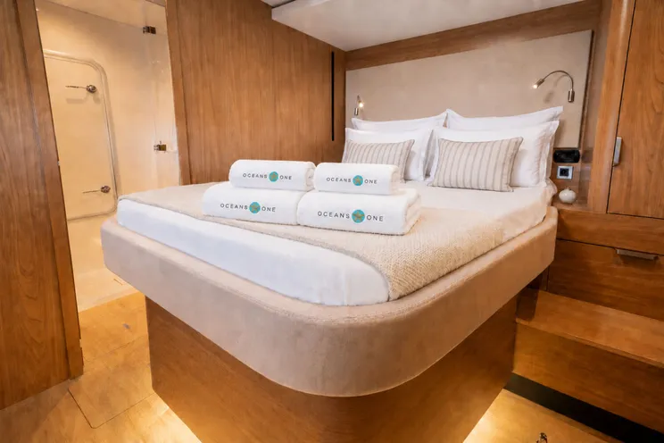 Charter Yacht OCEANS ONE - Bali 5.8 - 4 Cabins - Tortola - Virgin Gorda - Anegada - BVI - Caribbean