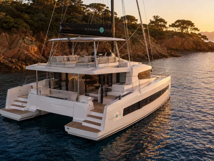 OCEANS ONE Bali 5.8 - luxury sailing catamaran OCEANS ONE Bali 5.8 - luxury sailing catamaran