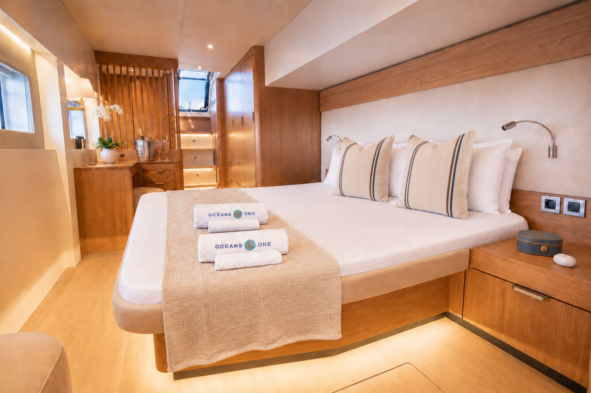 Charter Yacht OCEANS ONE - Bali 5.8 - 4 Cabins - Tortola - Virgin Gorda - Anegada - BVI - Caribbean