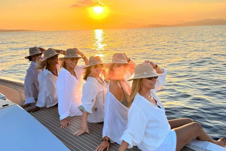 Charter Yacht OCEANS ONE - Bali 5.8 - 4 Cabins - Tortola - Virgin Gorda - Anegada - BVI - Caribbean