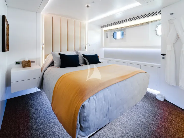 OCEAN'S SEVEN Kingship Magellan 110 - VIP cabin 2 OCEAN'S SEVEN Kingship Magellan 110 - VIP cabin 2